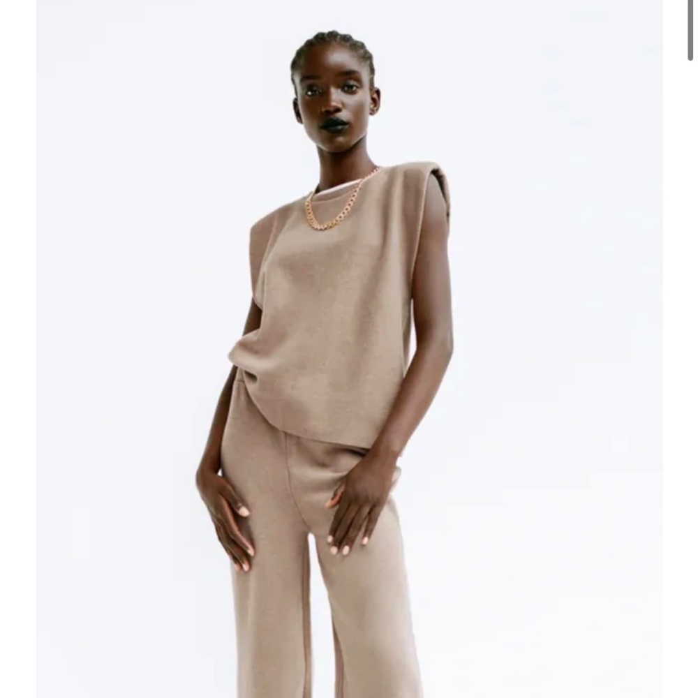 Zara Shoulder Pad Soft Feel Top Sweater Tan Beige Size Large